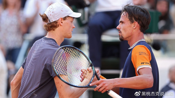 随着比赛的 随着比赛的