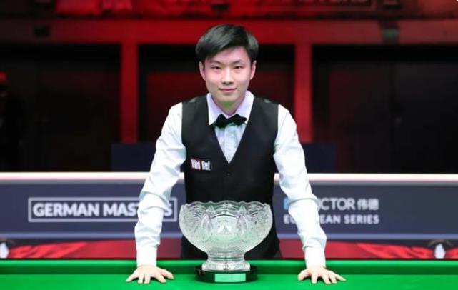 城一轮又一 城一轮又一