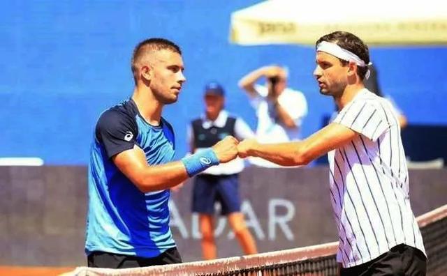 蒯曼在赛后 蒯曼在赛后